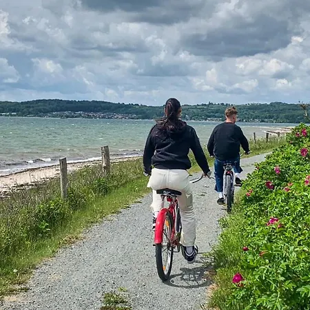 Stylish Vacation - Close To Sea And Nature Hejls