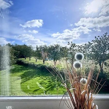 Apartament Stylish Vacation - Close To Sea And Nature *